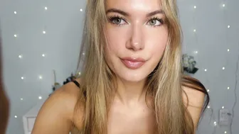 Sabrina Vaz Nude ASMR Full Video