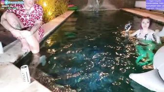 Amouranth & Justaminx Hot Tub Stream