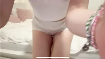Kellytylrxo Nude Solo Strip PPV OnlyFans Video Leaked