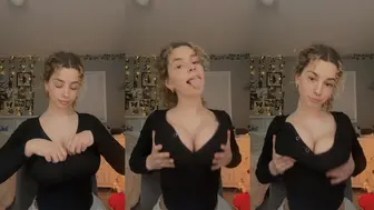 Kira Pregiato Tits Play PPV OnlyFans Video Leaked