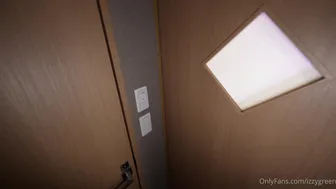 Izzy Green Bubble Dildo 25mins JOI Video Leaked