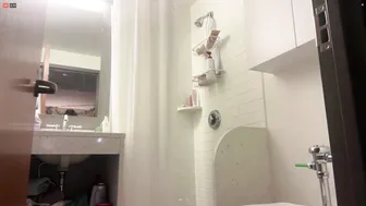 HotBlockChain Shower Fanfix Live Video Leaked