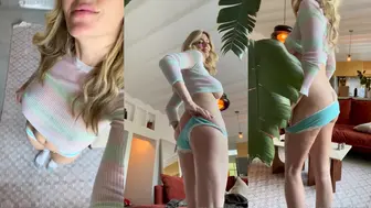 Diora Baird Nude Solo PPV Strip OnlyFans Video Leaked