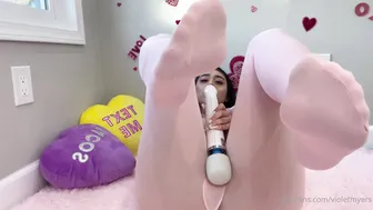 Violet Myers Nude Squirting Glass Dildo OnlyFans Video Leaked