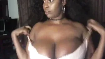 Princess Frenxh Nude Tits Play OnlyFans Video Leaked