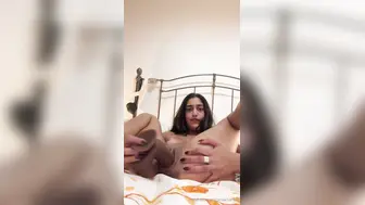 Aria Khan Onlyfans Nude Dildo Video Play