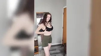 Makoshake Boob Teasing Topless Video Leaked