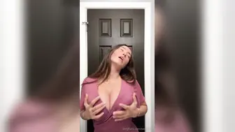 Cecilia Rose Onlyfans Boobtease Video Leaked