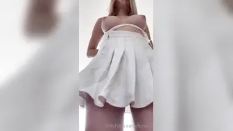 Lena12 Onlyfans Pussy Rub Tease Video Leaked