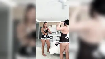 Hazey_Haley X Izzyisveryspicy Onlyfans Try on Haul Video Leaked