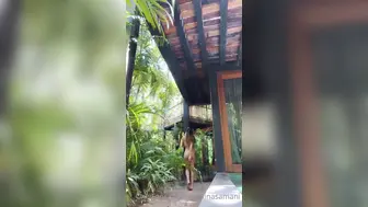 Carolina Samani Nude Yard Tease OF Video Leaked