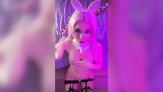 Dessyyc Onlyfans Topless POV Bunny Seduction Video Leaked