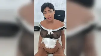 Qimmah Russo Onlyfans Seductive Ebony Maid Selfie Video Leaked