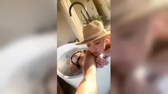 Lindsey Pelas Onlyfans Topless Livestream Tease Video Leaked
