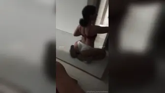 Melimtx Melissa Onlyfans Lingerie Tease Selfie Video Leaked