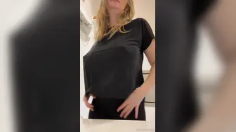 Diora Baird Onlyfans Boob Tease With Hard Nipple PPV VIdeo Leaked