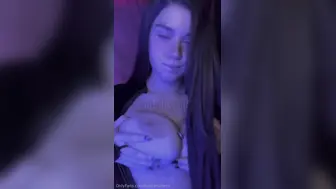 Sarah Bustani Onlyfans Strip To Midnight Boob Squeeze Selfie Video Leaked