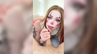 Ivory Fox Gives A Sloppy Head As A Clown Onlyfans Leaked 4k Exclusive Video