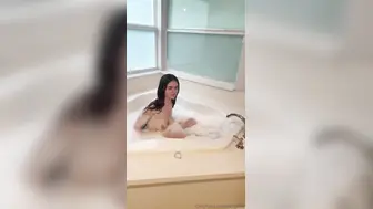 Megnut Aka Megan Guthrie Nude Bathtub Seduction Video Leaked