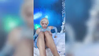 Octokuro Onlyfans Dildo Insertion In Both Hole Ice Queen Cosplay Video Leaked