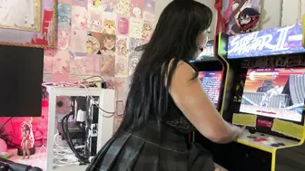 Emily Cheree Onlyfans Orgasm With Vibrator After Gameplay Wearing Ball Gag Video Leaked