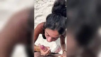 Aria Khan Onlyfans Facial After Blowjob At Beach POV Video Leaked