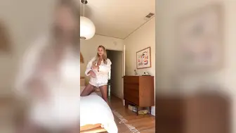 Kinsey Wolanski Onlyfans Topless Strip Tease Video Leaked