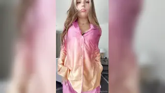 Piper Rockelle Onlyfans Strip Teasing In Leopard Lingerie Selfie Video Leaked
