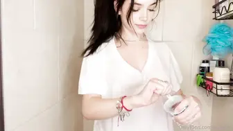 Puppiwii Teasing Her Wet Tits Onlyfans Selfie Video Leaked