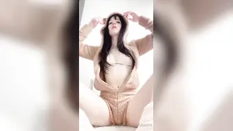 Norafawn Seducing With Tit Squeeze Onlyfans Selfie Video Leaked