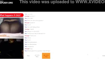 Vanessa drumon chamada de video omegle passando dedo no cuzinho