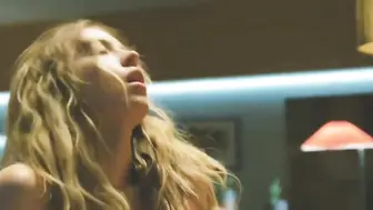 Sydney Sweeney sex tape licking pussy
