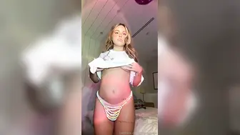 Piper Rockelle 1st Time Fingering Pussy-Mastarbation POV Video Viral Leaked