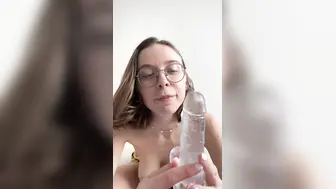 YouRina Strips Naked And Rides Dildo With JOI Onlyfans Selfie Leaked