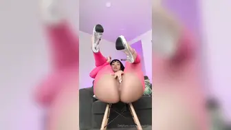 Urbabydollxo Masturbating With Her Fingers Onlyfans Video Leaked