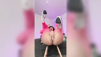 Urbabydollxo Masturbating With Her Fingers Onlyfans Video Leaked