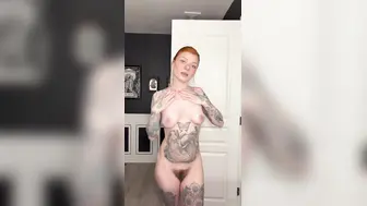 Imsadspice Strips Naked With Her Hairy Pussy Oiling Herself Onlyfans Selfie Leak