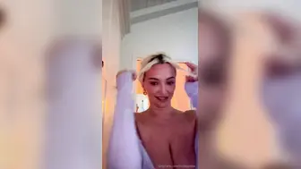 Lindsey Pelas Topless Lifestyle Sexy Selfie Vlog Onlyfans Livestream Leak