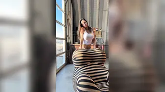 Janna Breslin Strips Topless Teasing On Couch Onlyfans Video Leaked