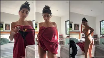 Mia Khalifa G String Panty Try On Topless Onlyfans Selfie Leaked