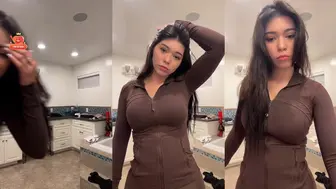 Aishah aka Kawaiisofey Dirtytalk on Livestream & Crushing Boobs OnlyFans Video Leaked