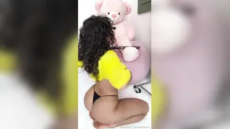 Melimtx Topless Strip Tease Onlyfans Selfie Video Leaked