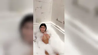 Mia Khalifa Onlyfans Full Naked Shower Tease Solo Video Leaked