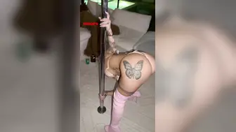 Bhad Bhabie Onlyfans Sexy Pole Dance In Hot Lingerie Solo Video Leaked