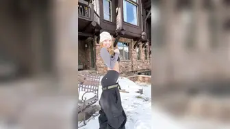 Rouxroux Strips And Teases Risky Outdoor In Snowy Weather Exclusive Video Leaked