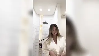 Mervetaskiin Nude Shower Pleasure Solo Sexual Seduction Selfie Video Leaked