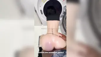 HooneyyDeww & Auhneesh Nicole Receive A Pounding While Stuck OnlyFans POV Video leake