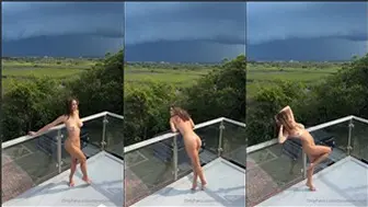 Natalie Roush Onlyfans Naked Tease n Pose Enjoying Nature At Balcony Leaked Video