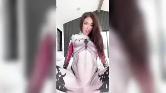 Indiefoxx Onlyfans Seduction Wearing Skin Fit White Spider Costume Sexy Video Leaked