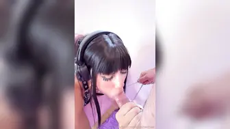 Nikki Barlowe In Bondage Costume Gets Facefucked leaked video